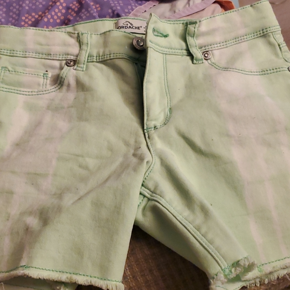 Girl shorts